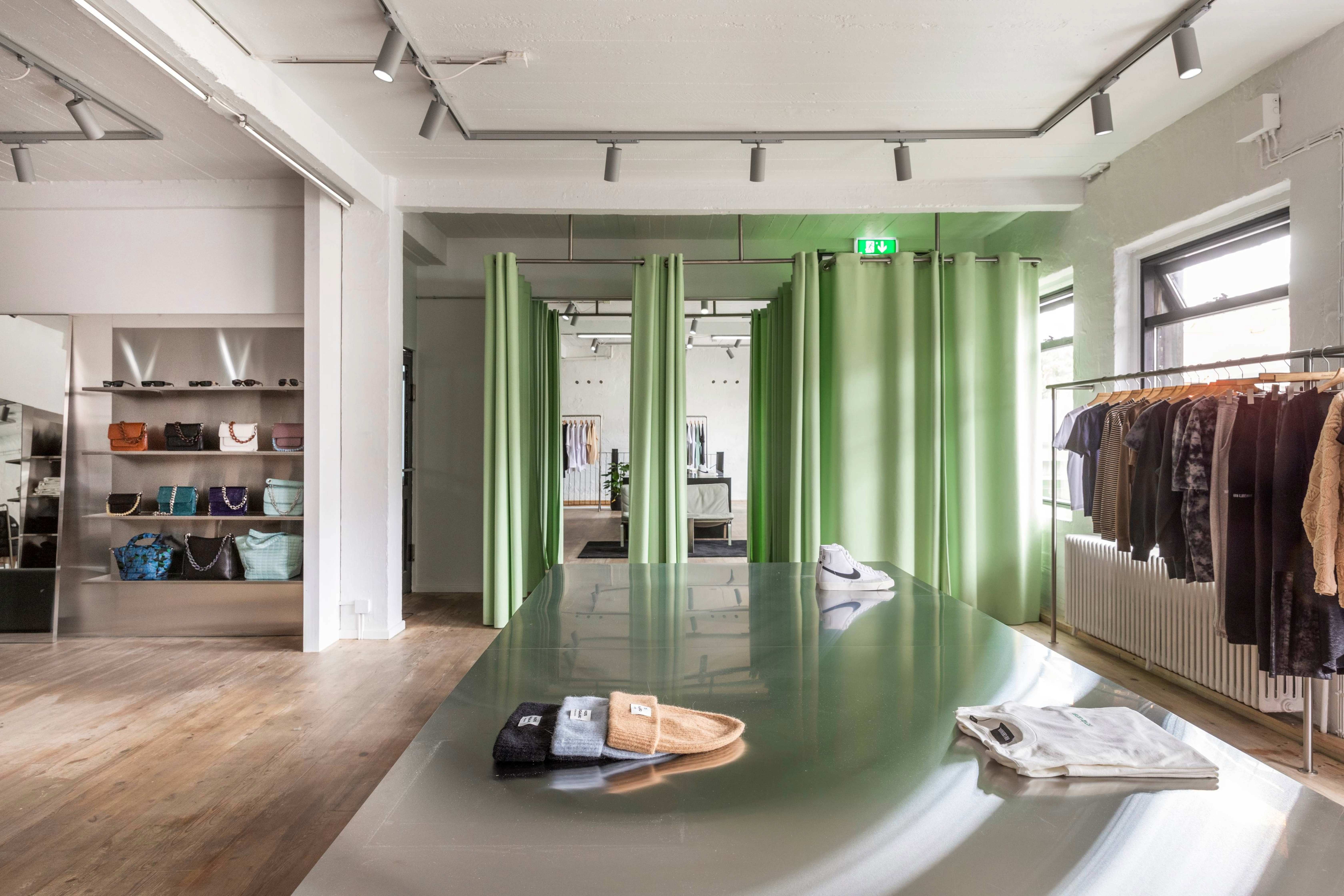 Húrra closing image 4